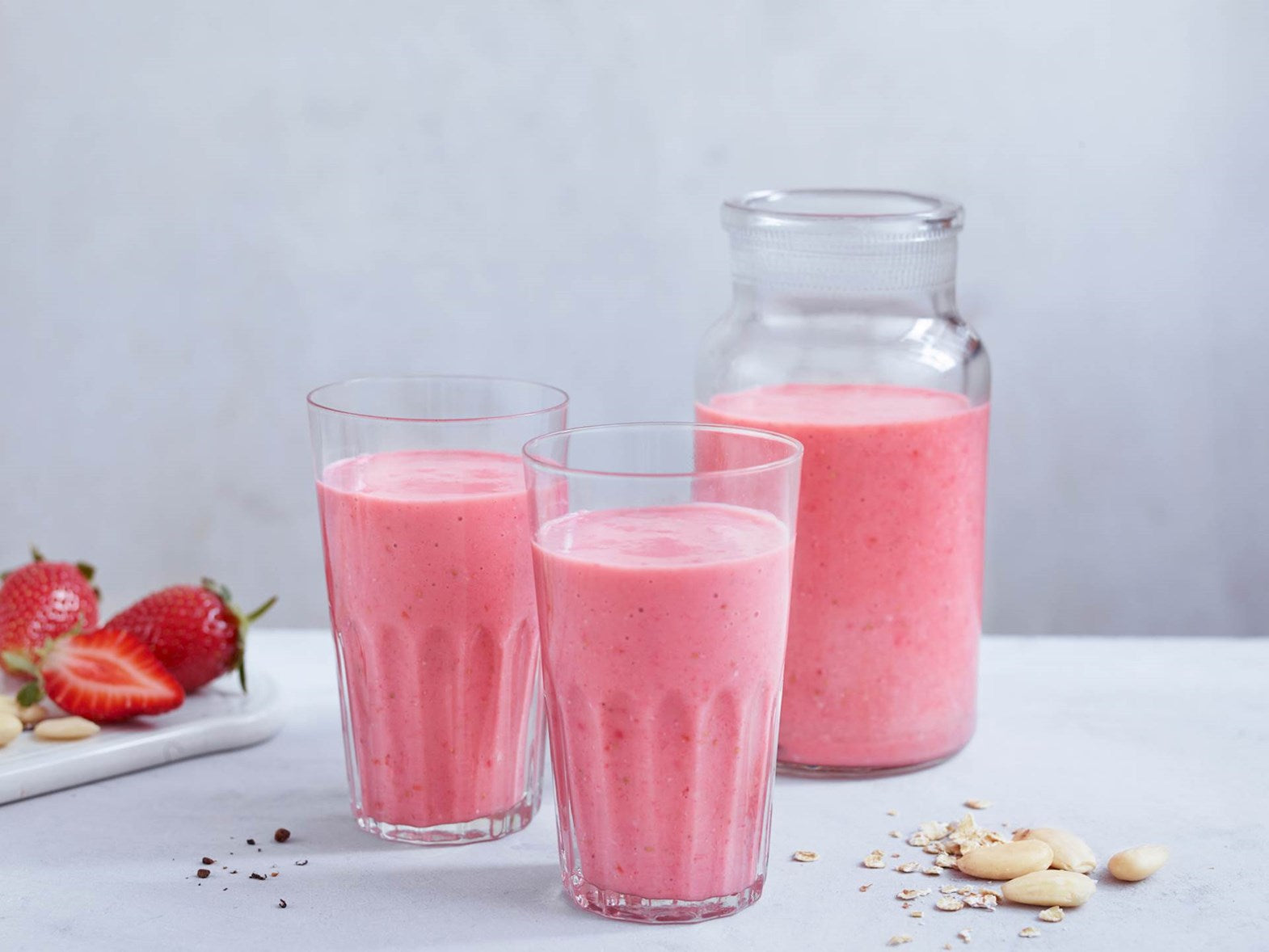 PrOatein smoothie med hallon och jordgubbar
